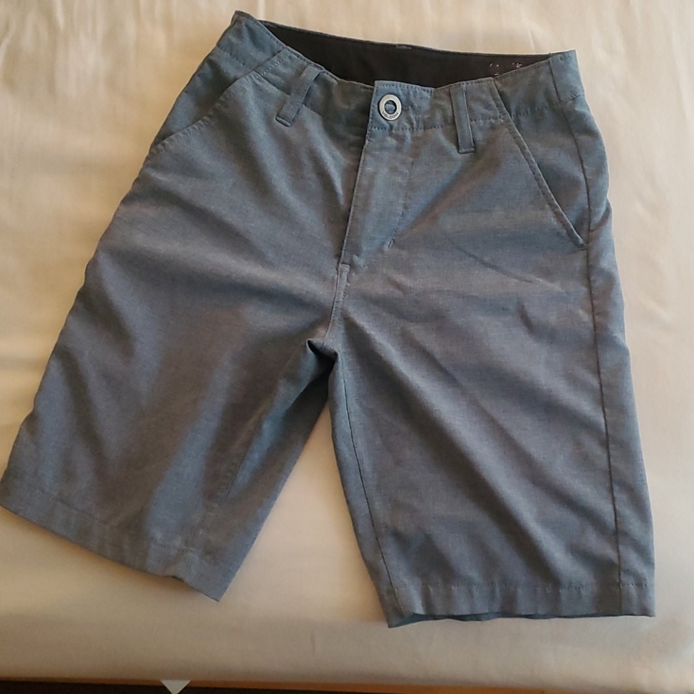 Boys Volcom shorts size 23- 10 youth